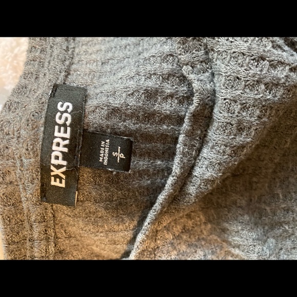 Express top - Picture 3 of 3